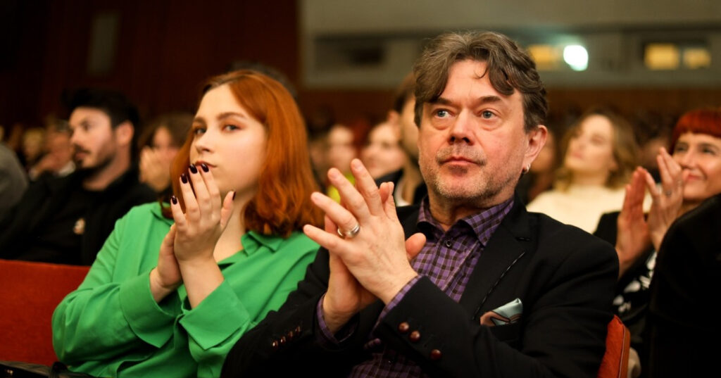 Остап Ступка розповів, чи збирається одружуватися з новою обраницею, молодшою на 35 років