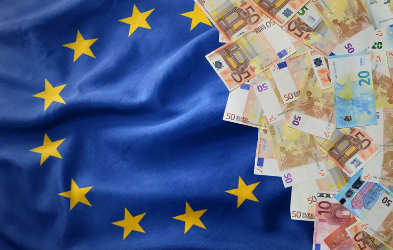 Україна отримала ще 4 млрд євро кредиту від ЄС за рахунок російських активів