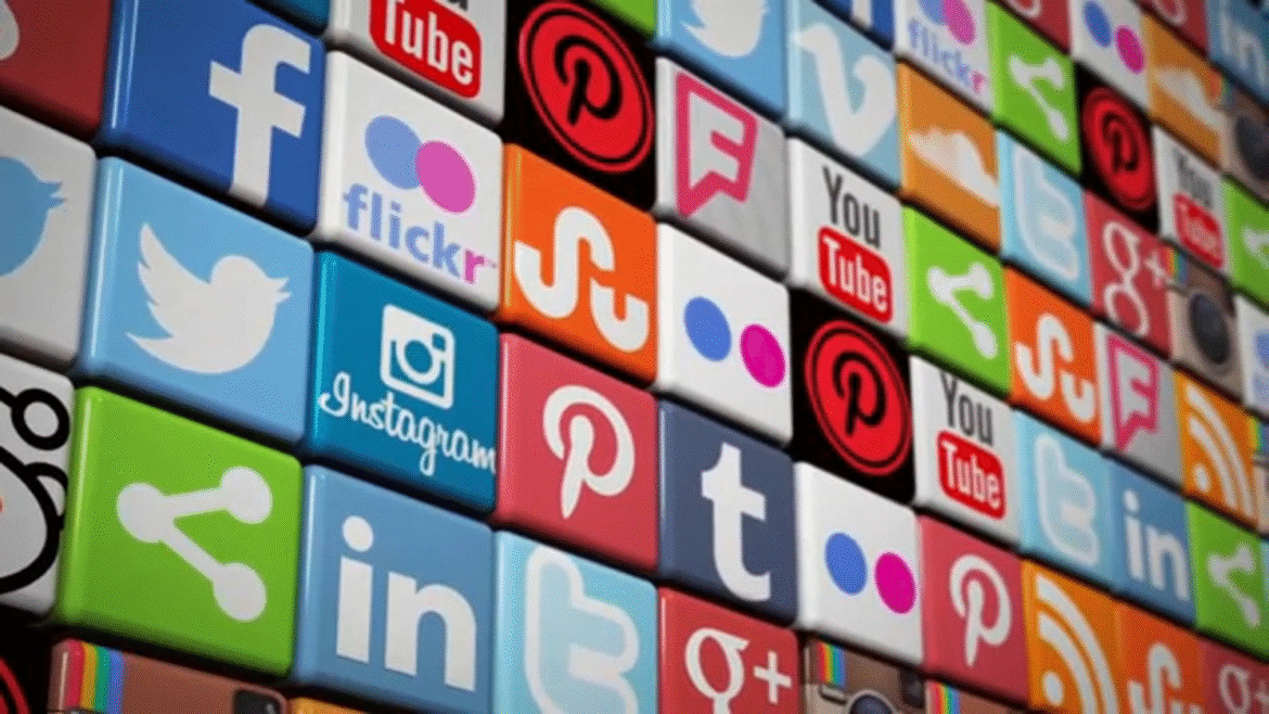 Digital-тренди листопада 2025: що набирає популярності в соцмережах