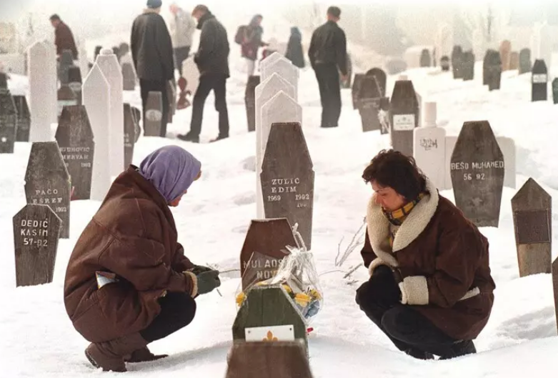 Італія розслідує воєнні злочини — підозра у “сафарі на людей” у Сараєво